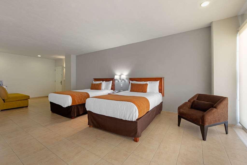 Comfort Inn Monterrey Valle Room photo